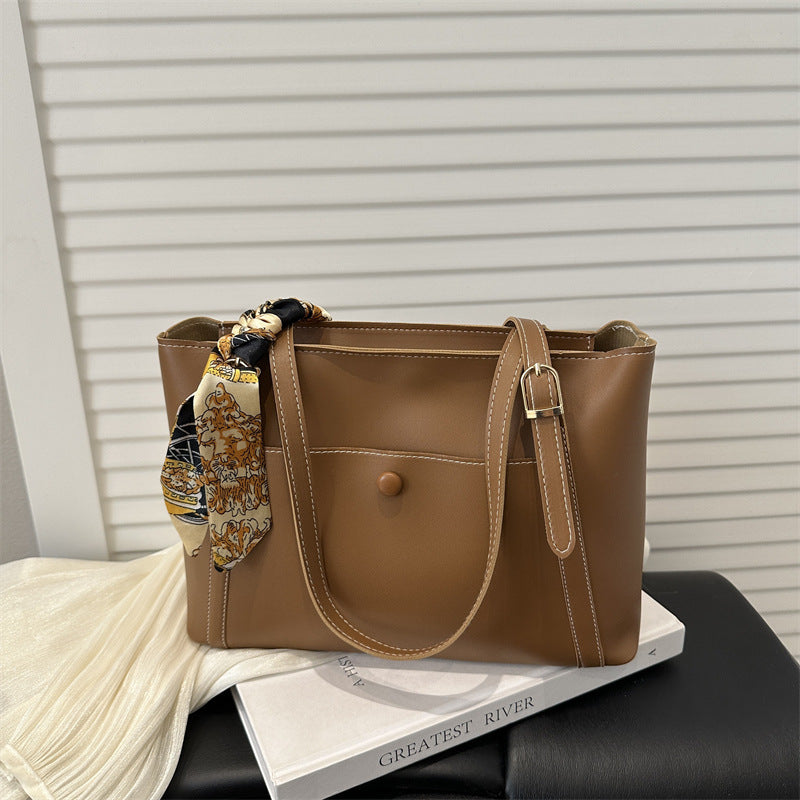 Womens high-capacity everyday shoulder bag minimalist design