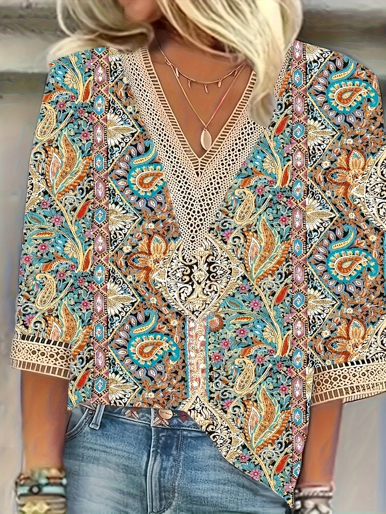 Elegant Long Sleeve Women's Blouse — Loose Casual Holiday Weekend Top