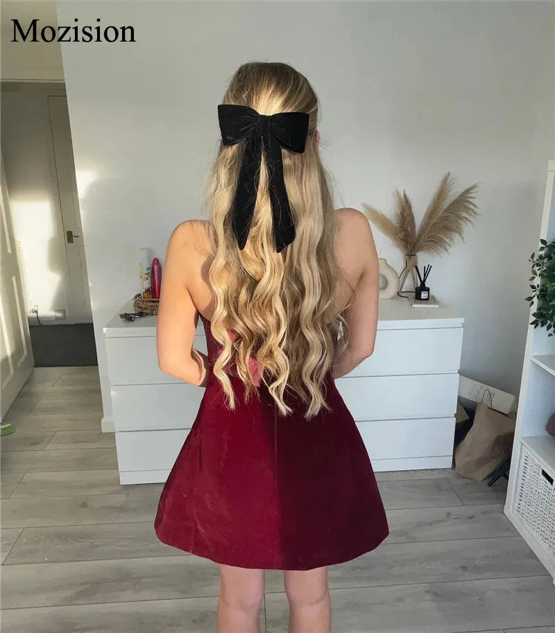 Off-Shoulder Backless Bodycon Mini Dress — Zip-Up Club & Party Dress