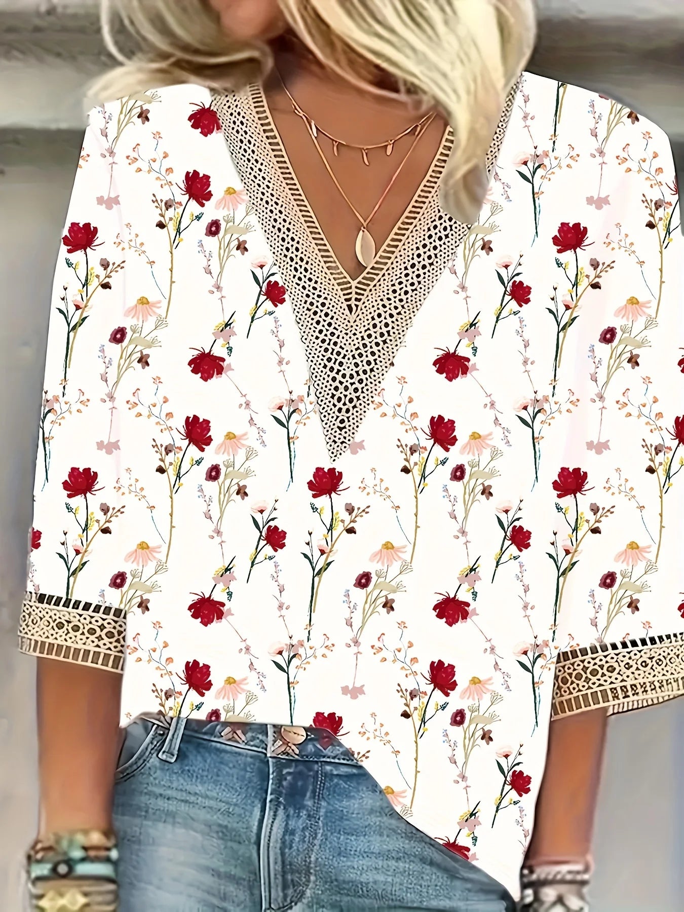 Elegant Long Sleeve Women's Blouse — Loose Casual Holiday Weekend Top