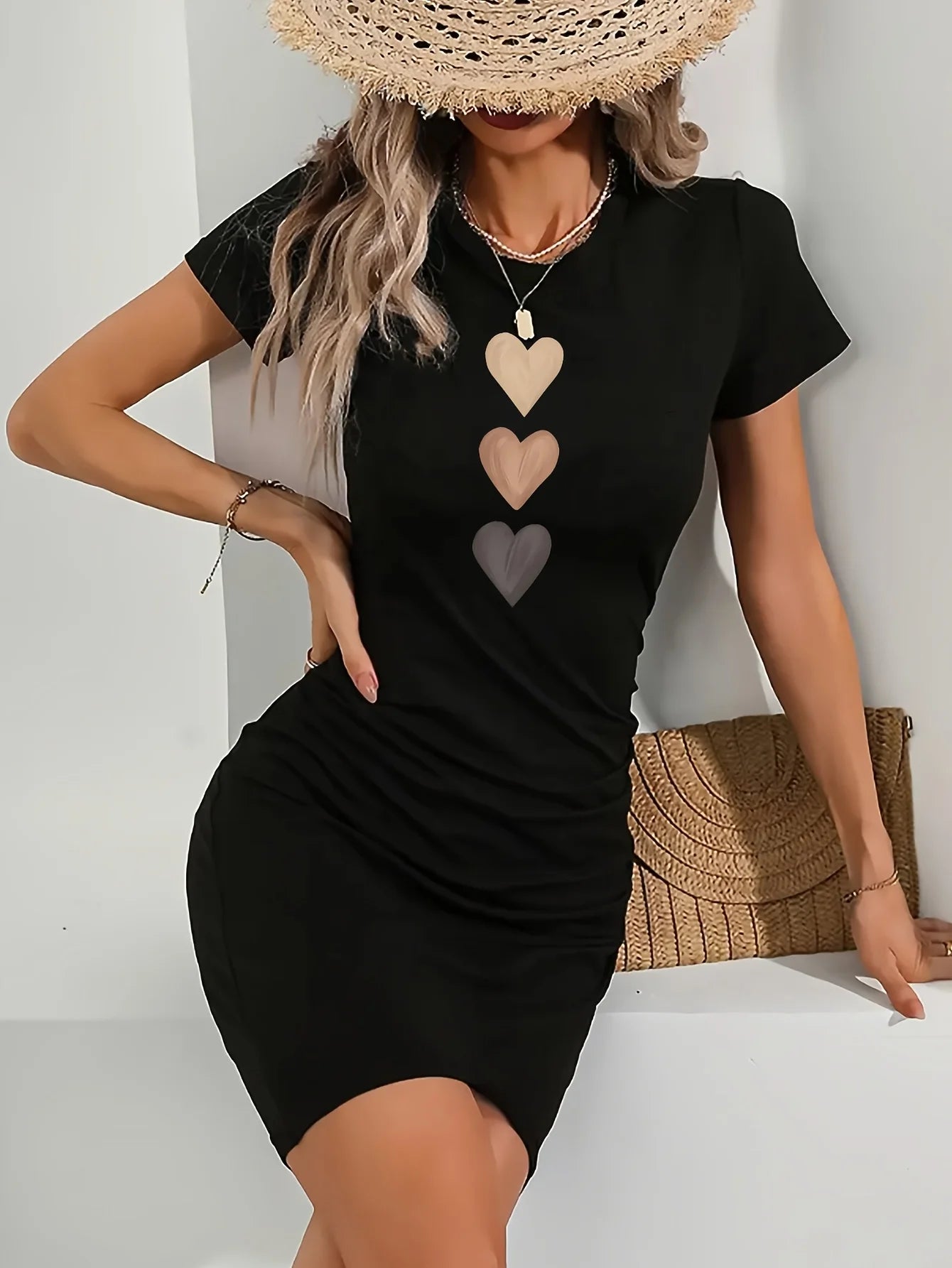 Bee & Bow Print Mini T-Shirt Dress — Short Sleeve Casual Summer Dress