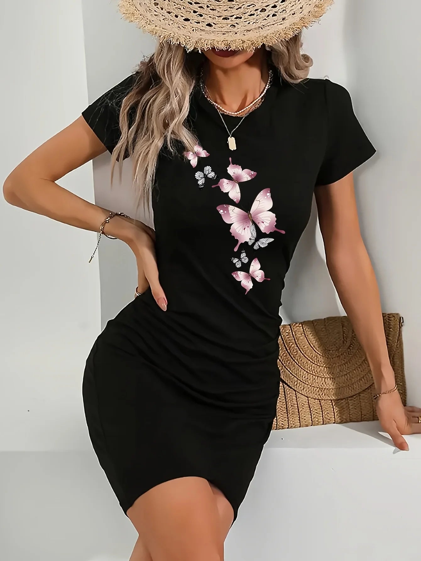 Bee & Bow Print Mini T-Shirt Dress — Short Sleeve Casual Summer Dress