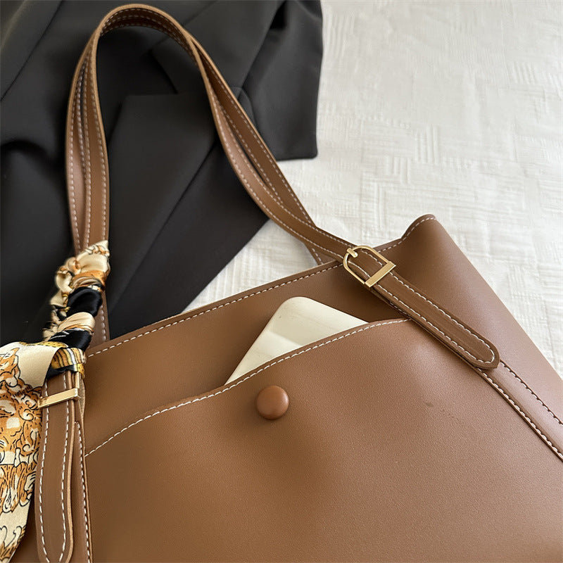 Women's Everyday Shoulder Bag — High-Capacity, Minimalist Design
