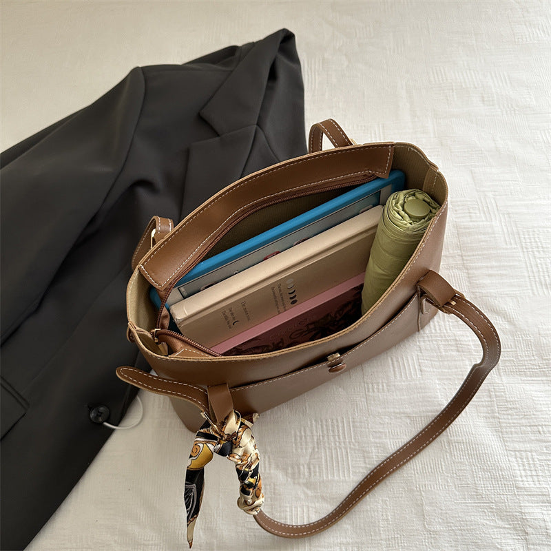 Women's Everyday Shoulder Bag — High-Capacity, Minimalist Design